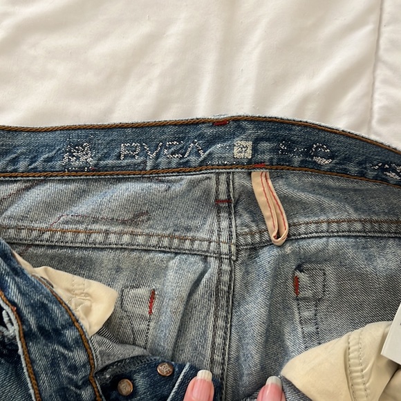 RVCA Jeans - Picture 2 of 7